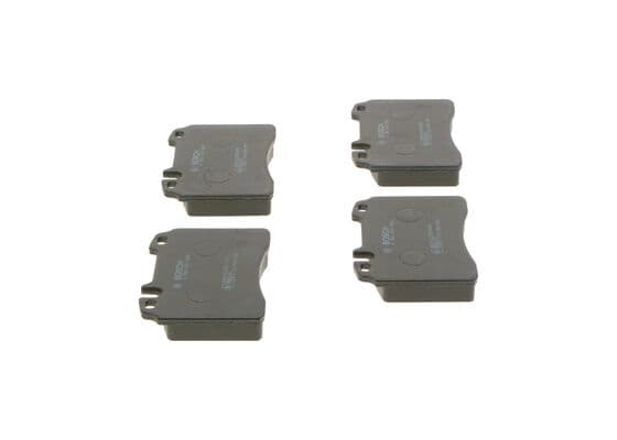 Diskli fren balatası seti; ön 4